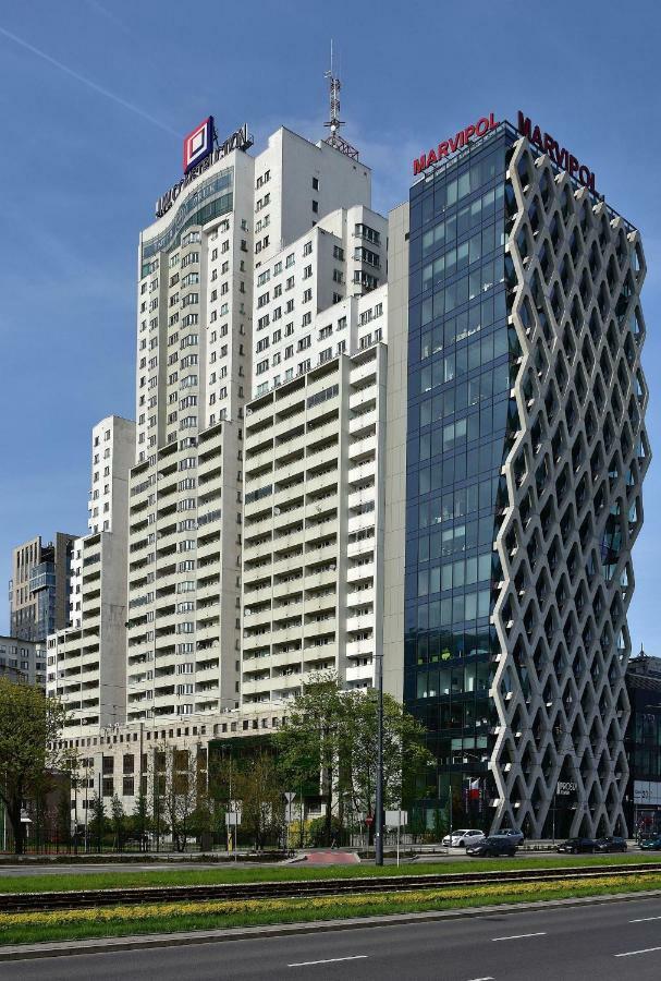 Top Loft Warsaw With Swimming Poolアパートメント エクステリア 写真